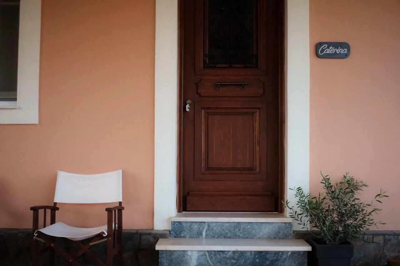 Levanta Unique Country Home Dhavgata